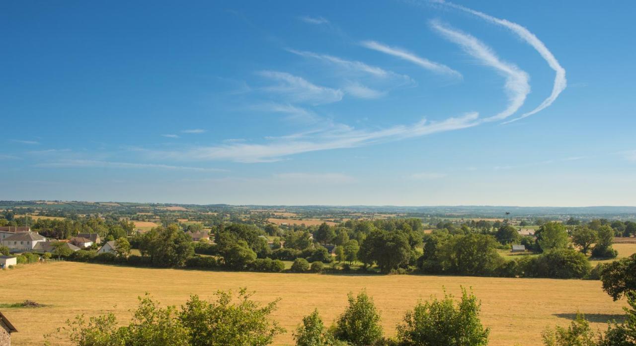 Appart Hotel De La Souleuvre Le Bény-Bocage Exteriör bild